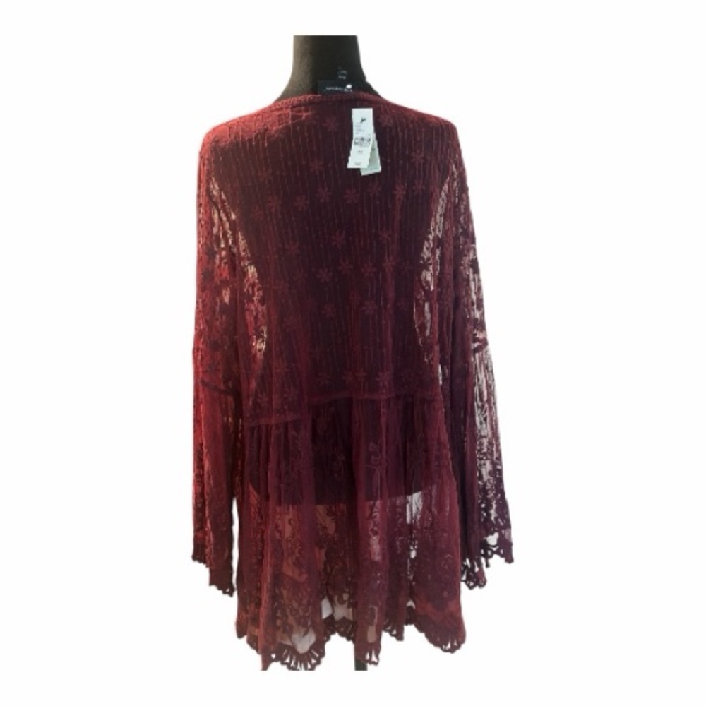 NWT Lane Bryant Floral Lace Top in Rich Burgundy Size 18/20 - Picture 4 of 9